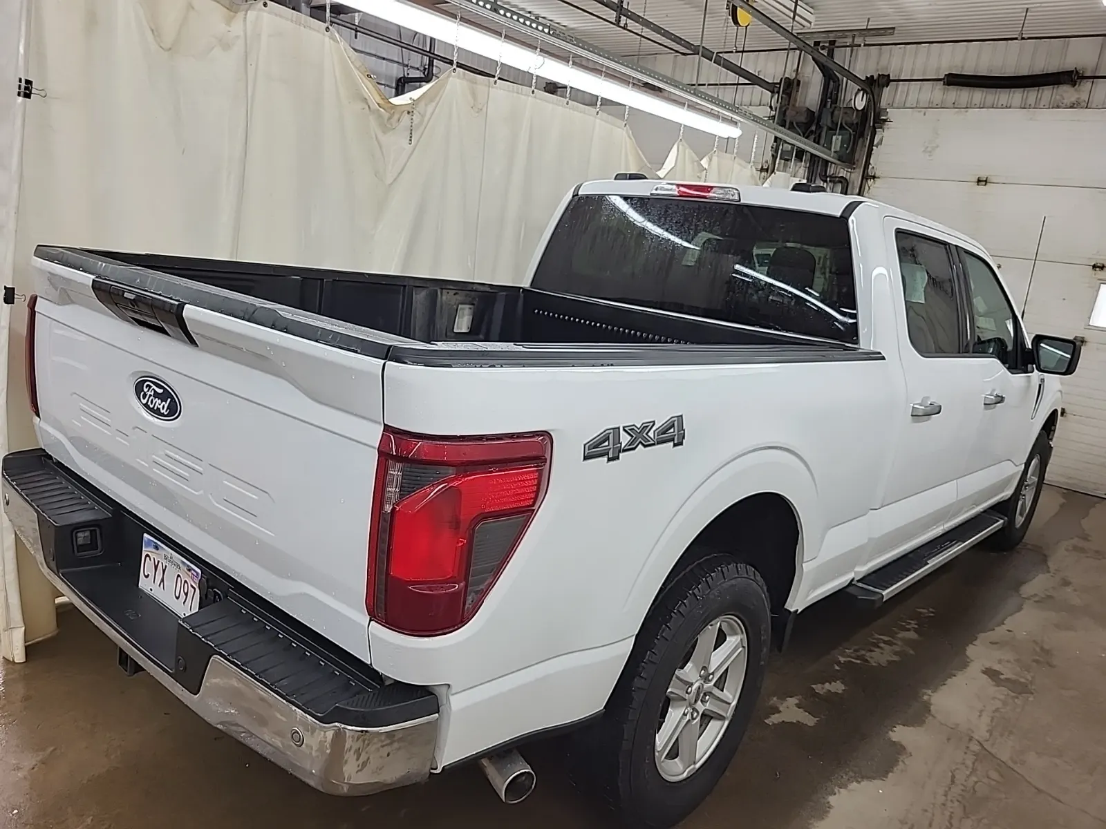 Passenger Rear 3/4 Photo
