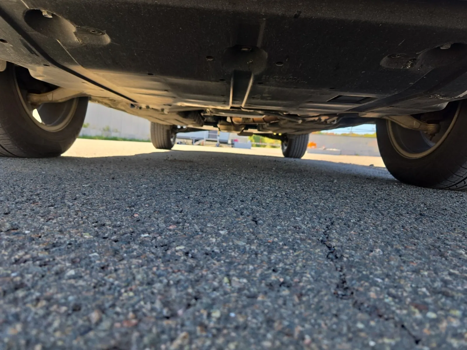 Undercarriage - Front Photo