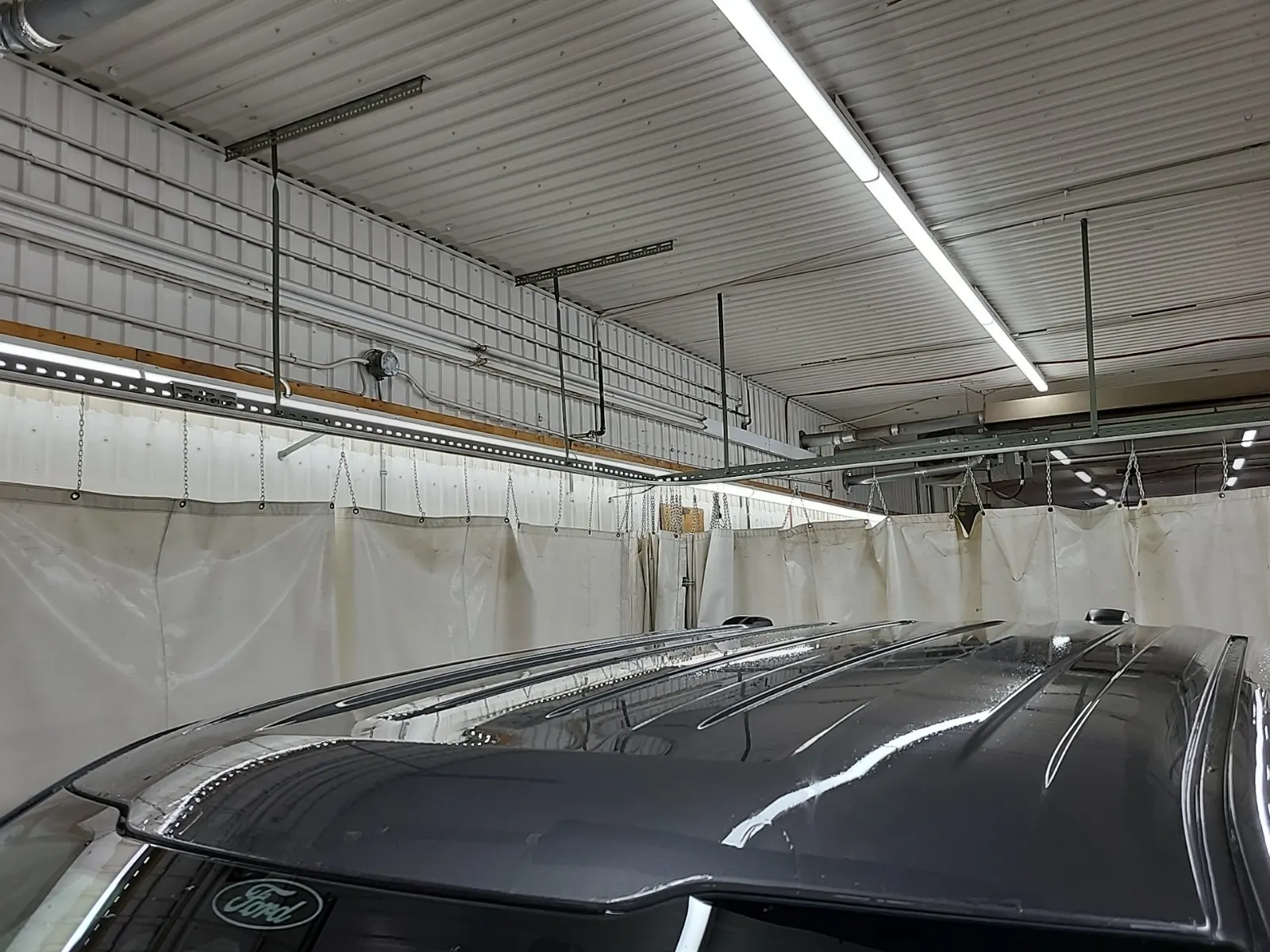 Exterior Roof Photo