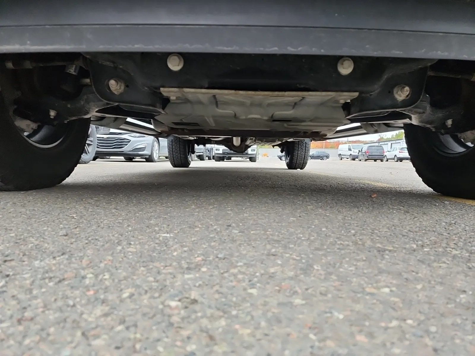 Undercarriage - Front Photo