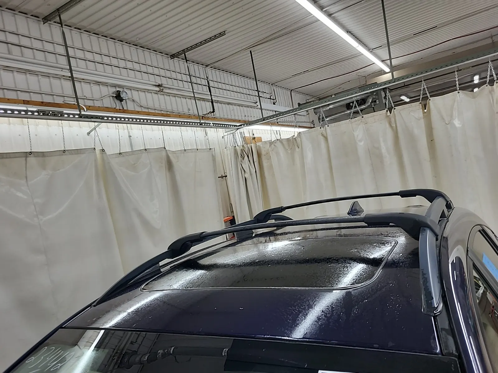 Exterior Roof Photo