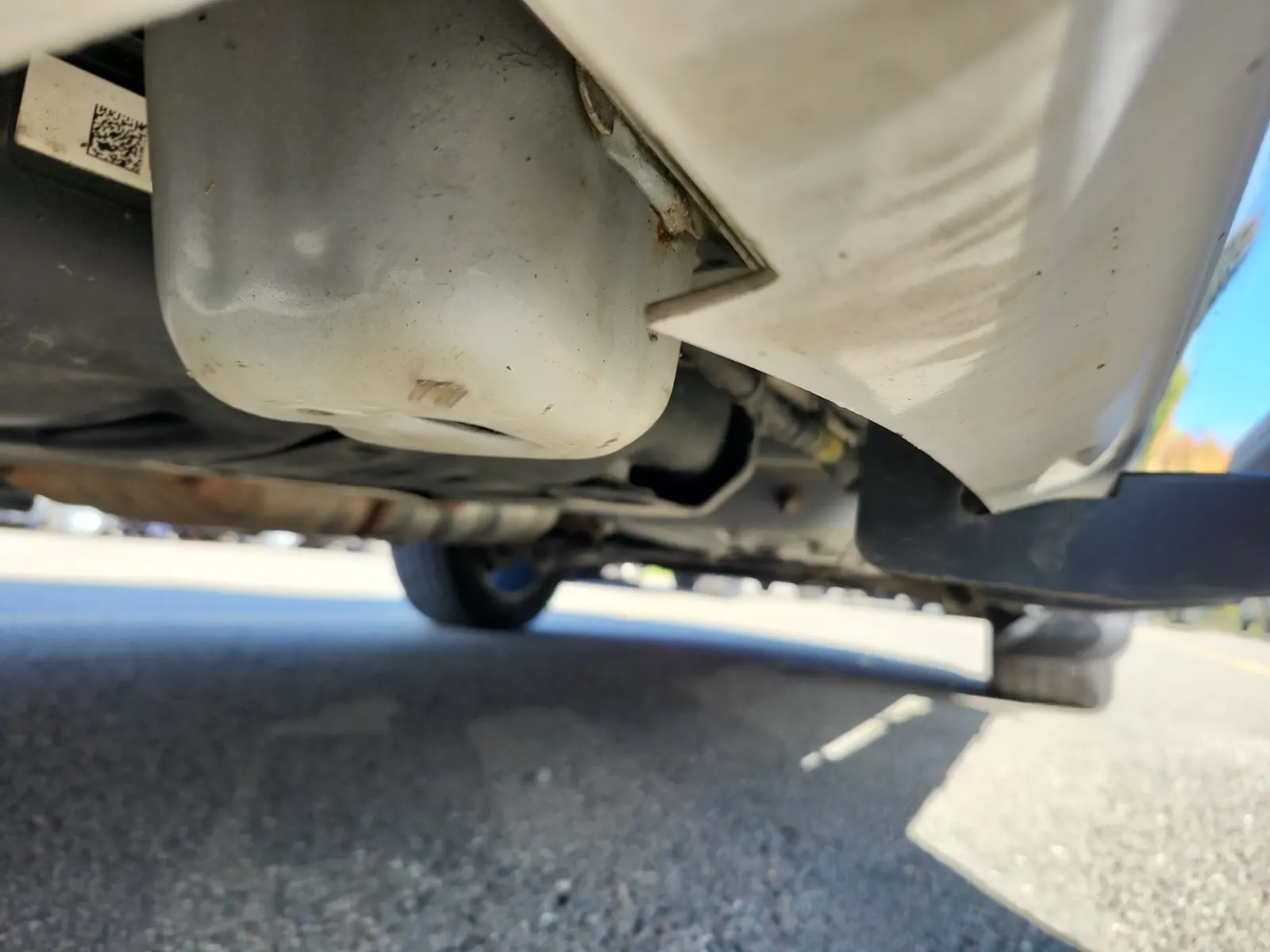 Undercarriage - Passenger Photo