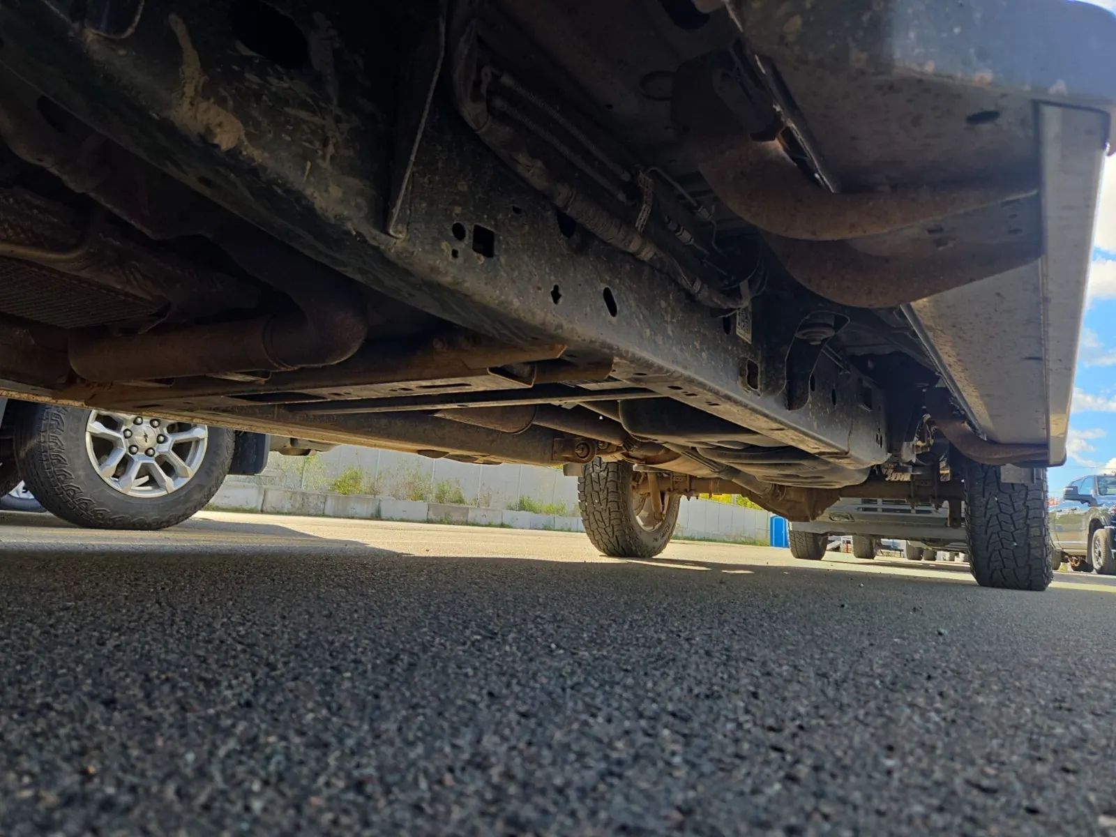 Undercarriage - Driver Photo