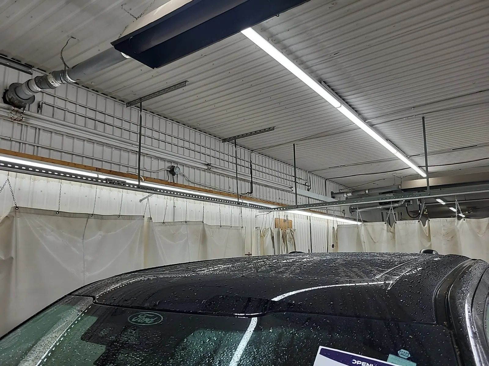 Exterior Roof Photo