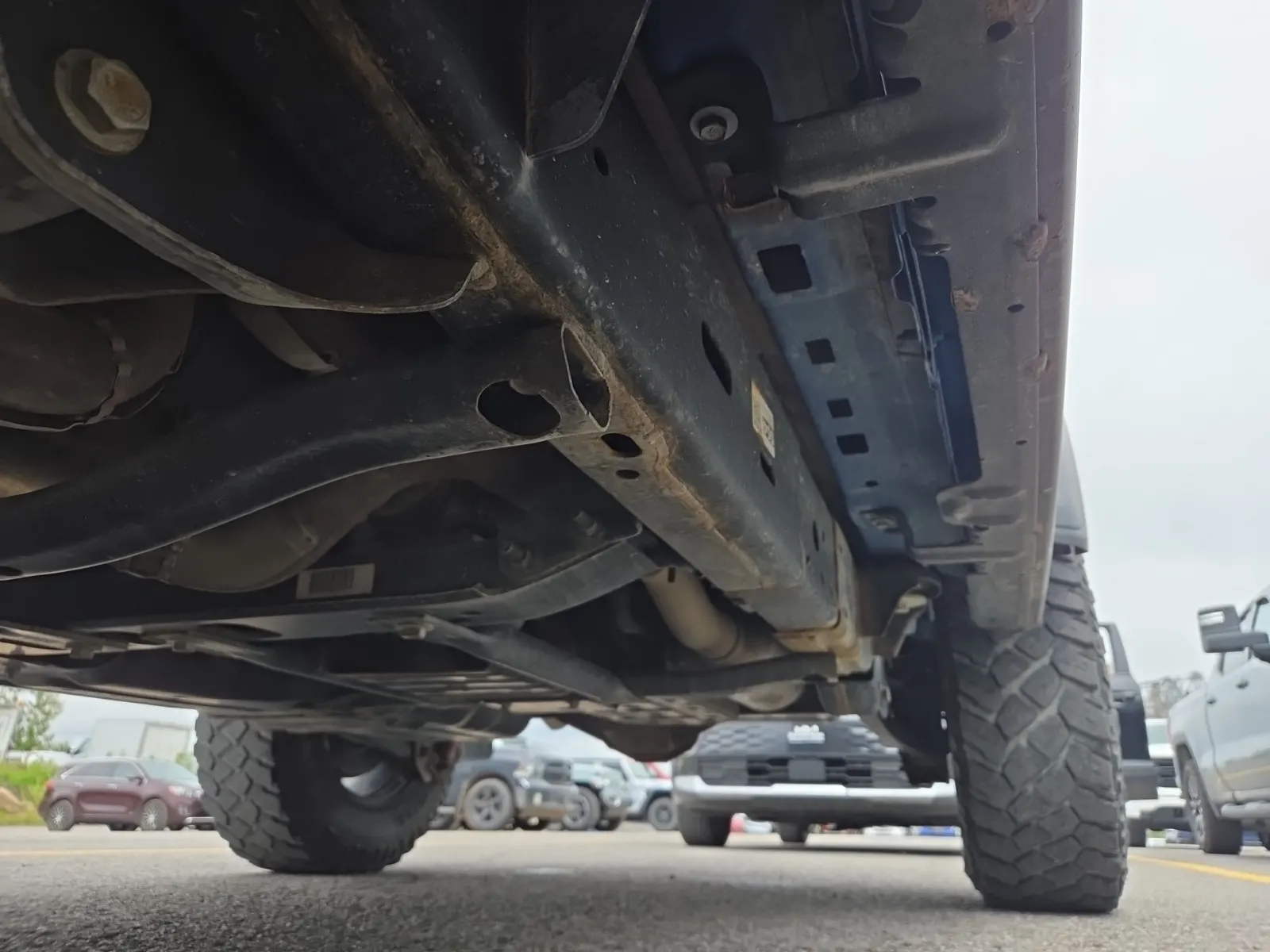 Undercarriage - Driver Photo
