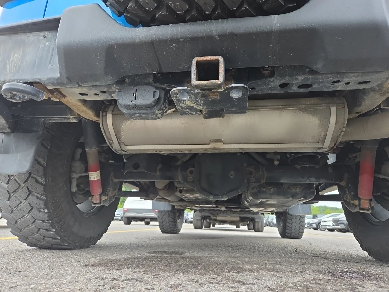 Undercarriage - Rear Photo