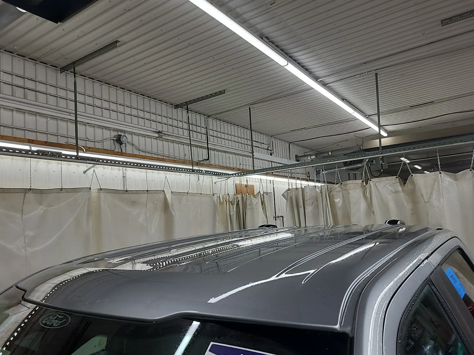 Exterior Roof Photo