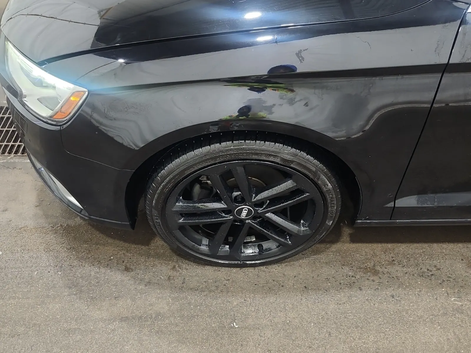 Front driver wheel/tire photo