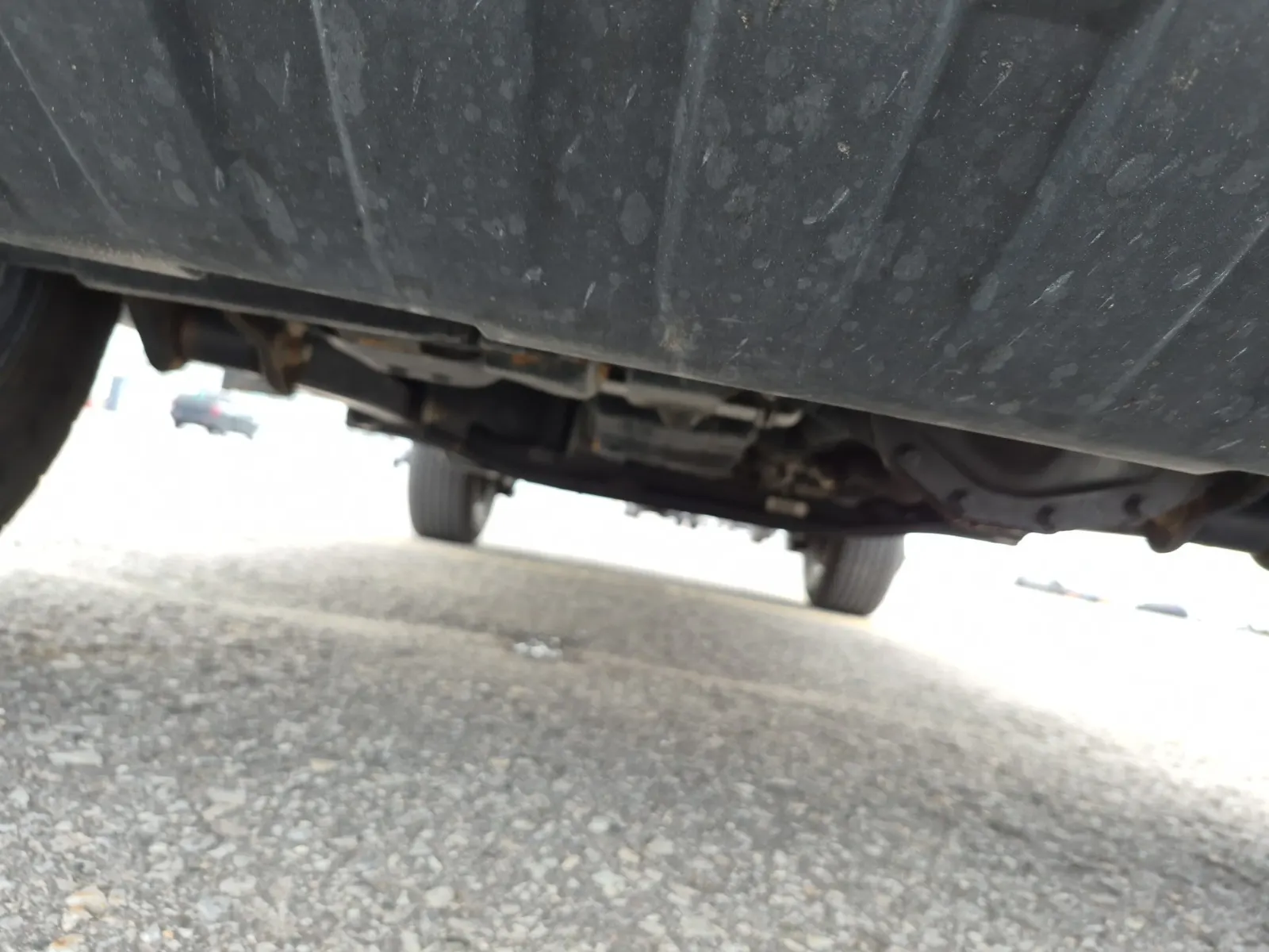 Undercarriage - Front Photo