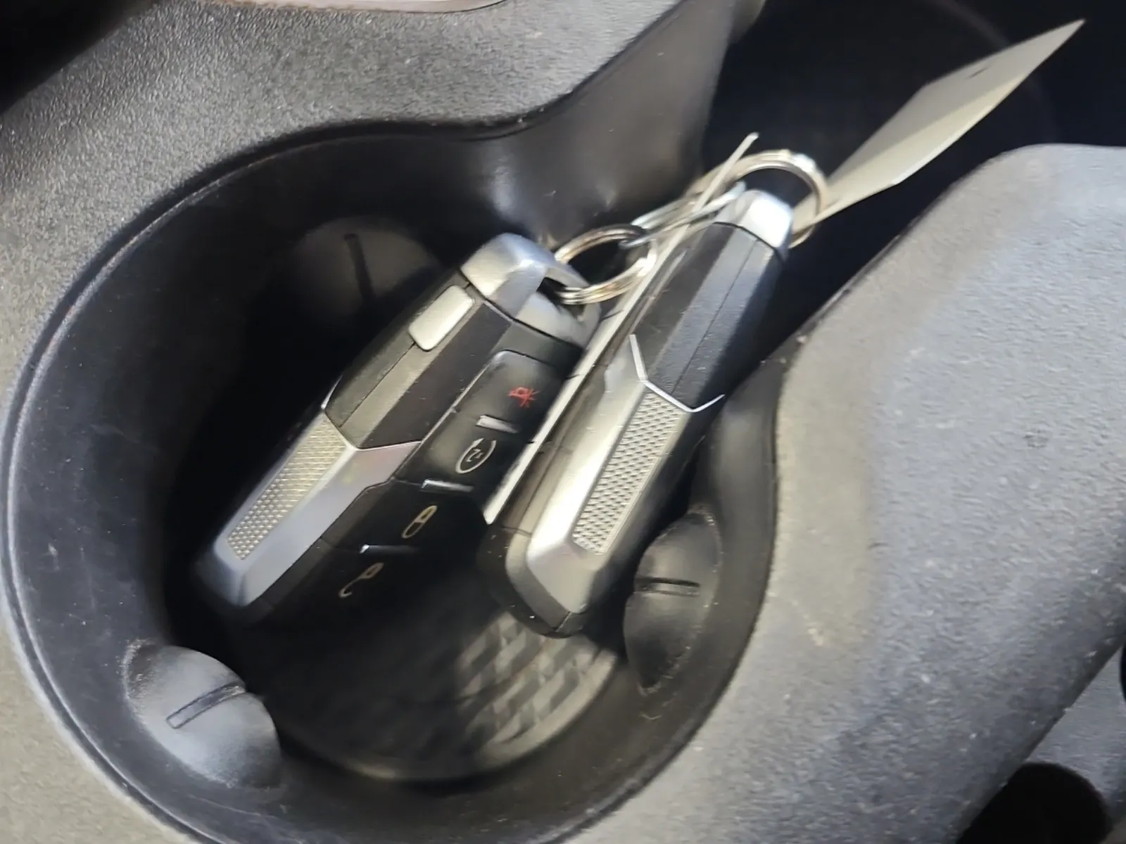 Keys/Fobs/Manual Photo
