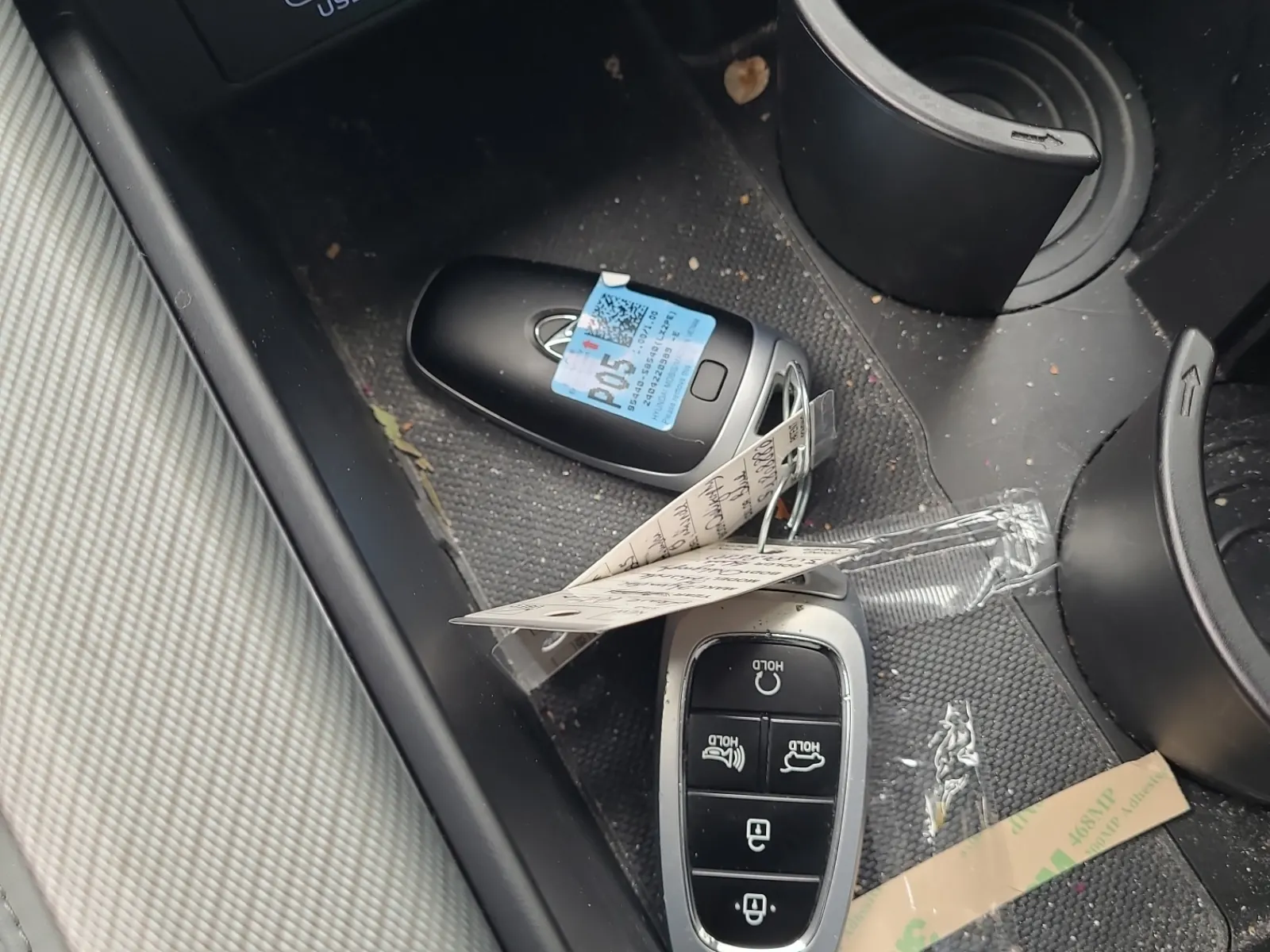 Keys/Fobs/Manual Photo