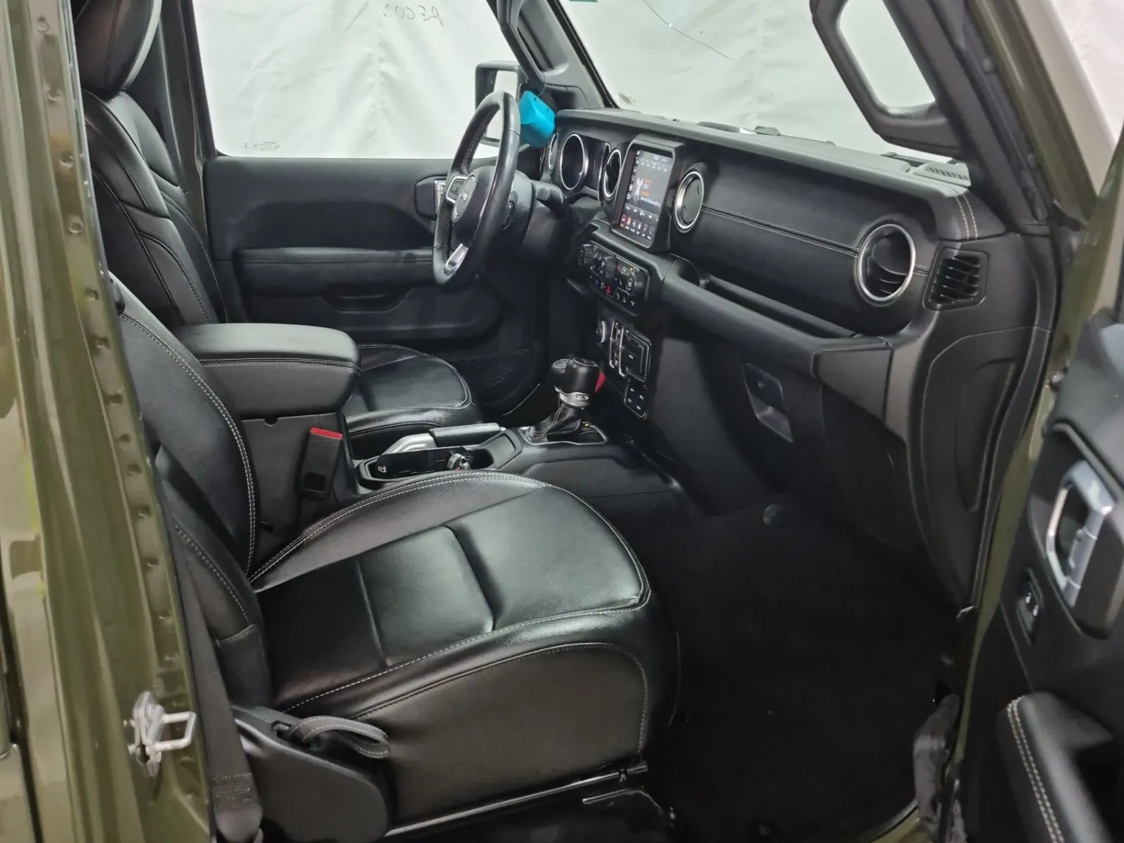Right Side Interior Photo