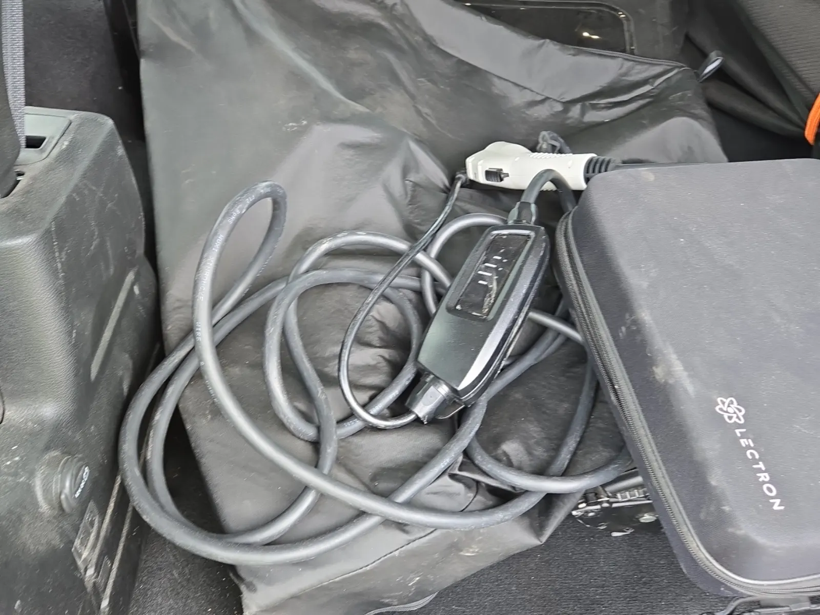 Charging Cable Photo