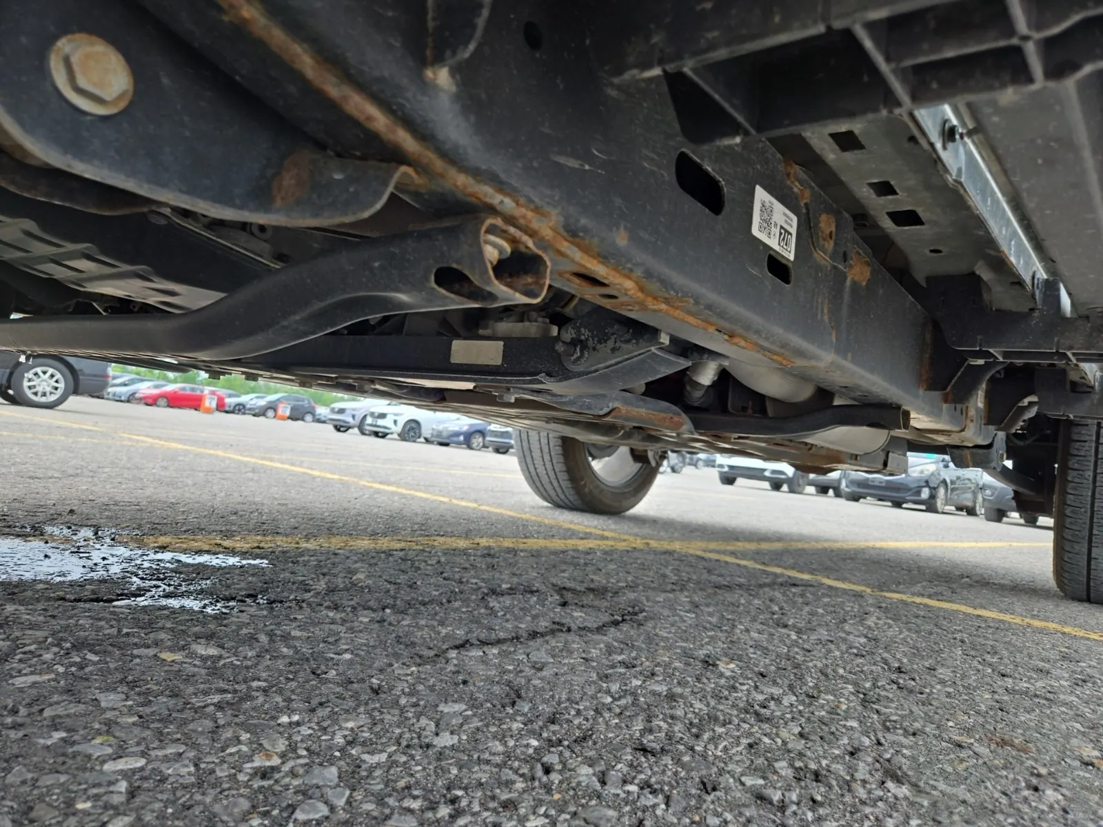 Undercarriage - Driver Photo