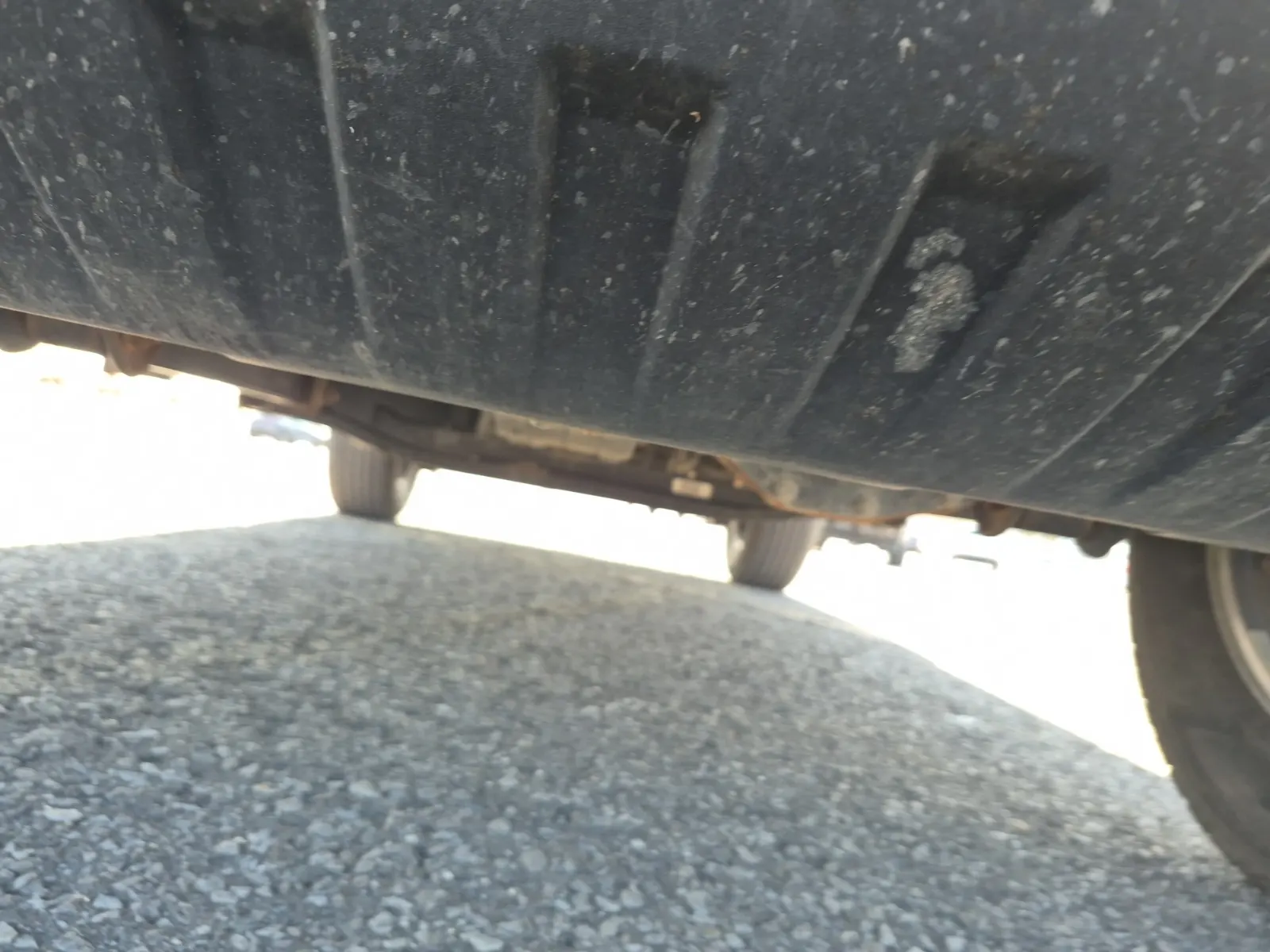 Undercarriage - Front Photo