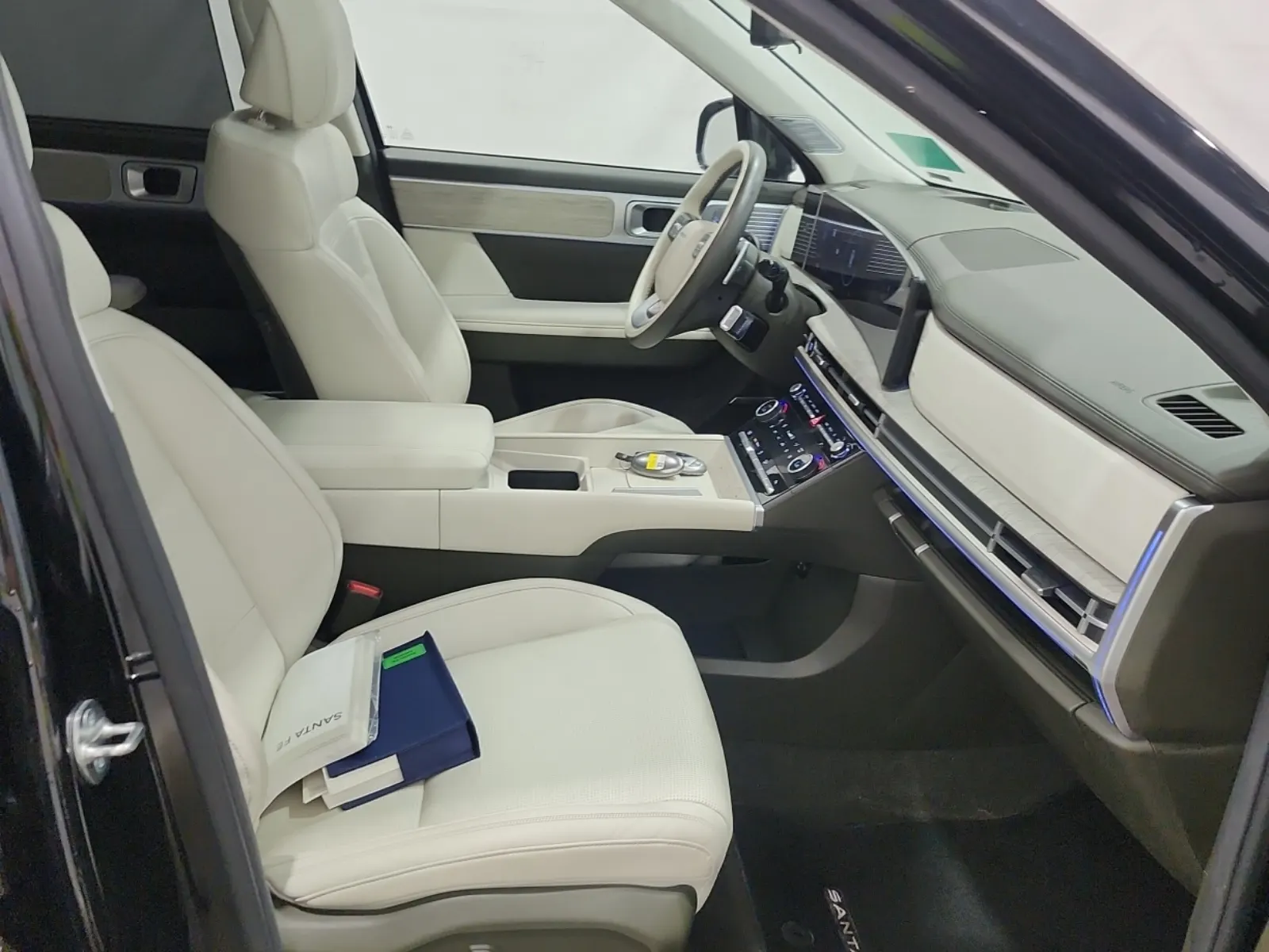 Right Side Interior Photo