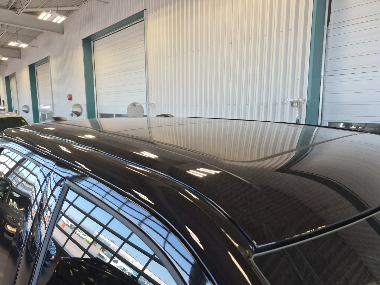 Exterior Roof Photo