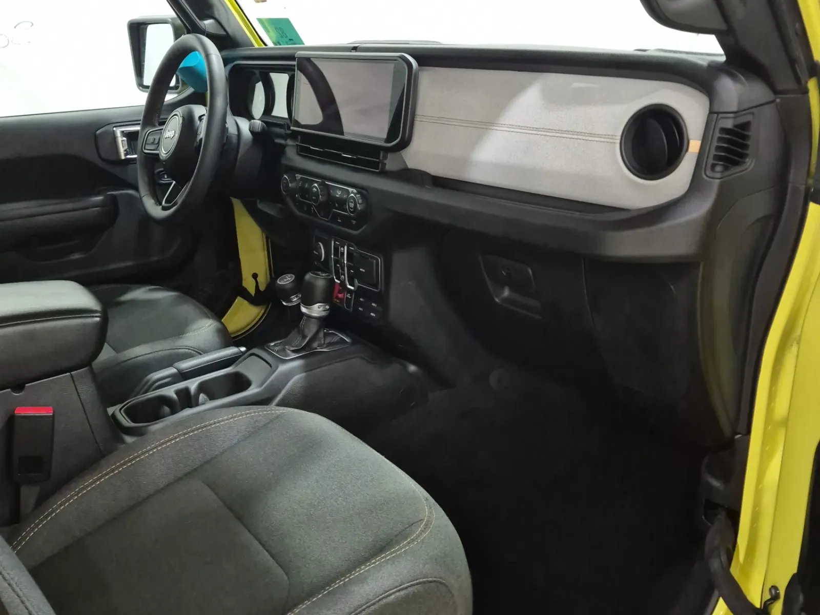 Right Side Interior Photo