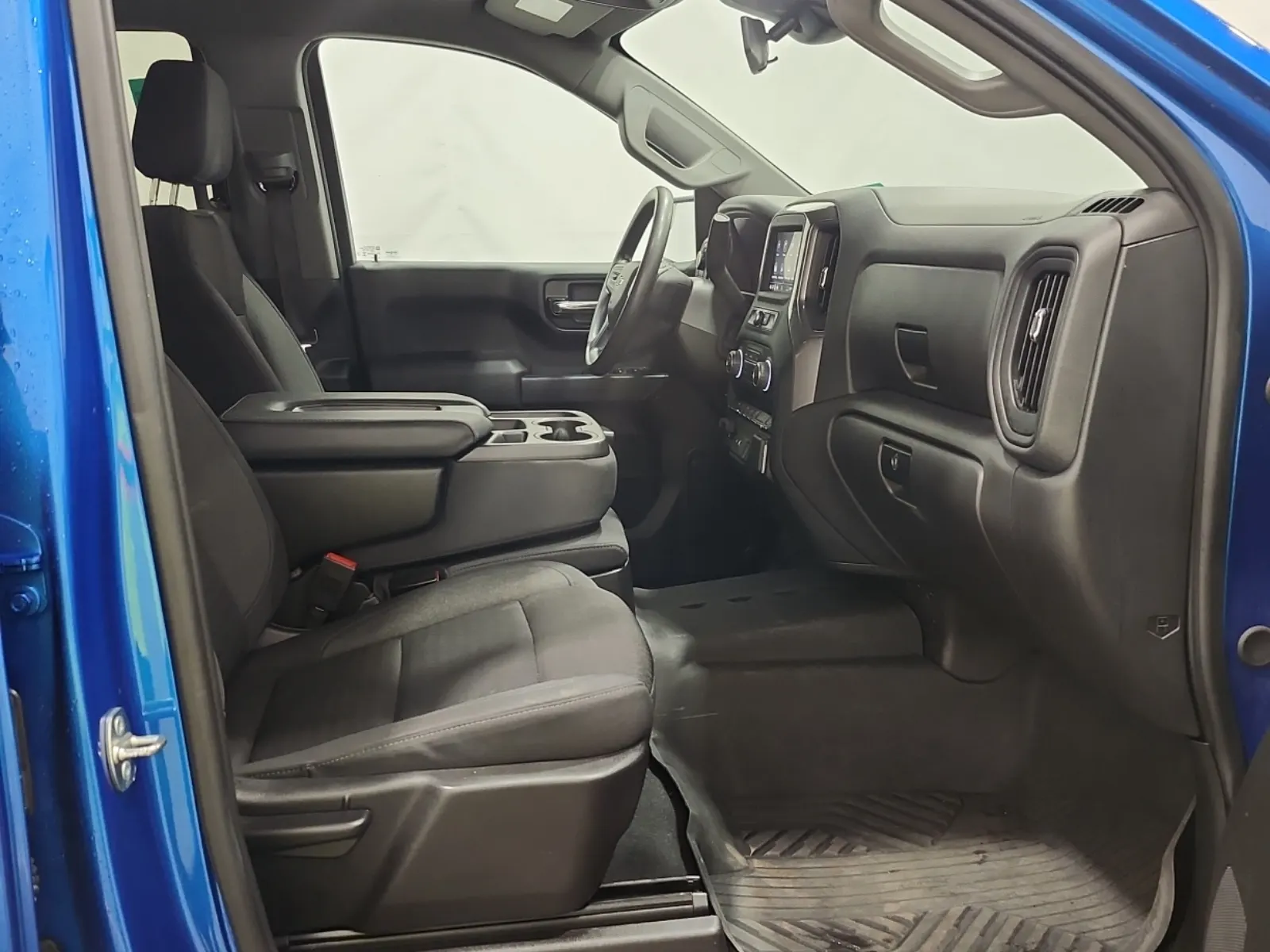 Right Side Interior Photo