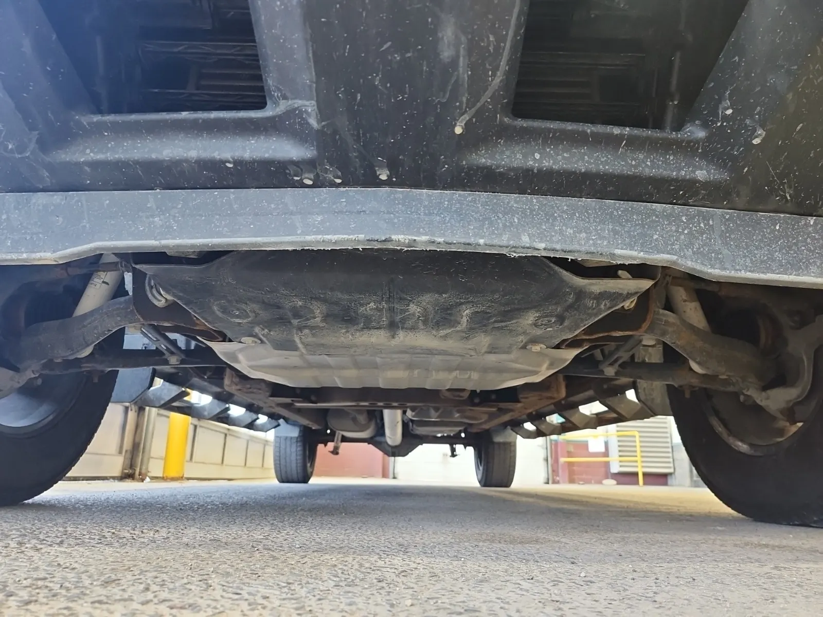 Undercarriage - Front Photo