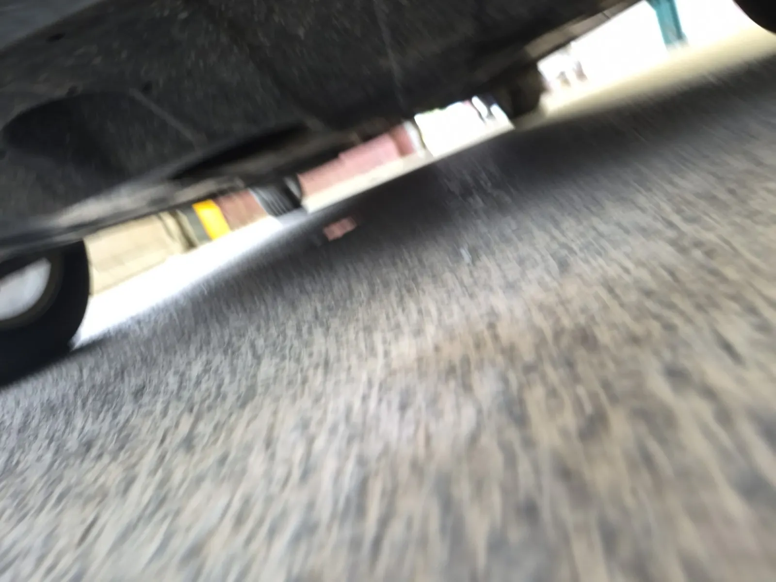 Undercarriage - Front Photo