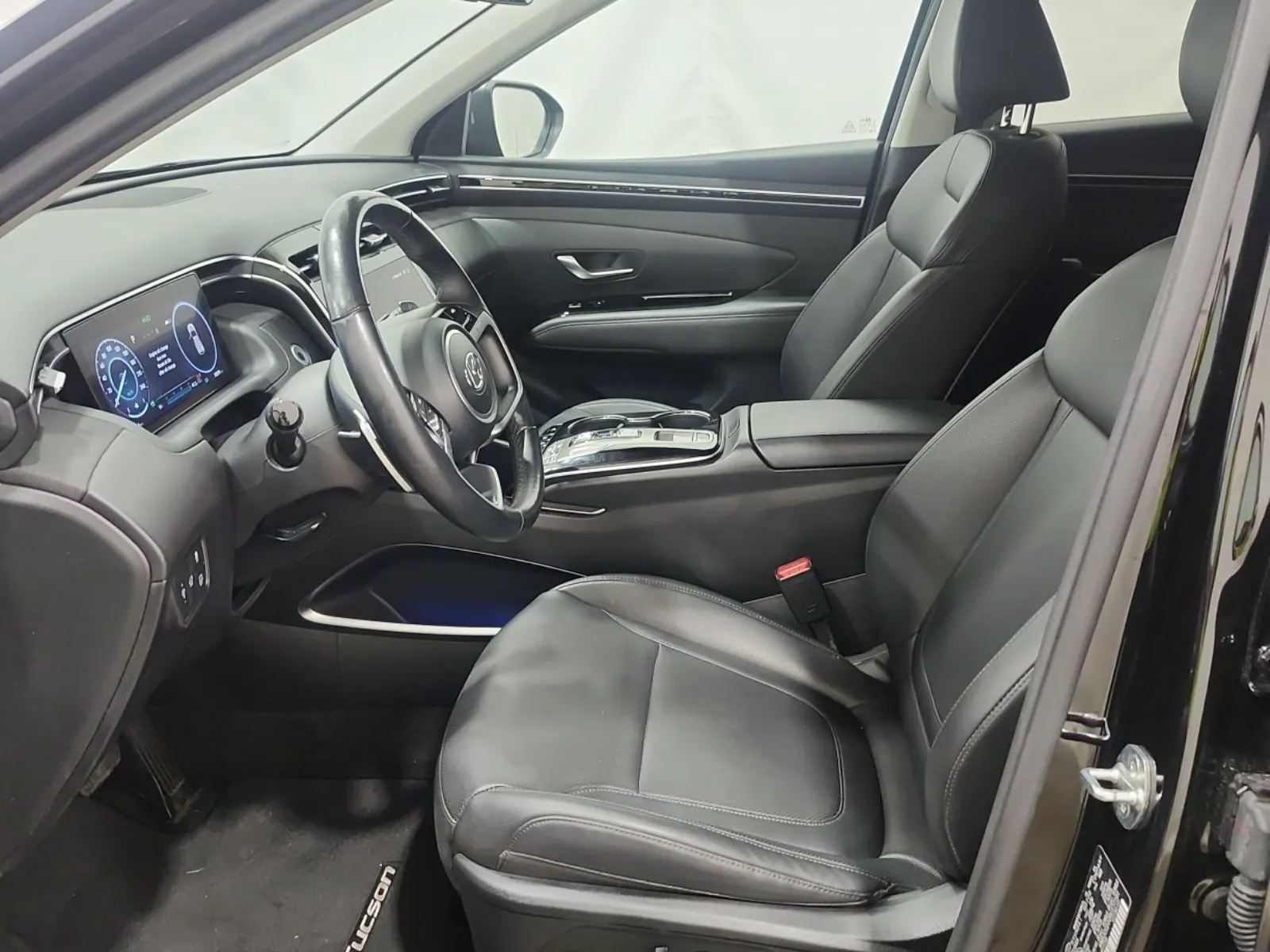 Front Interior Photo