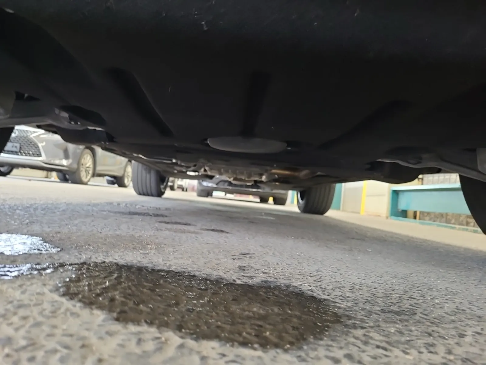 Undercarriage - Front Photo