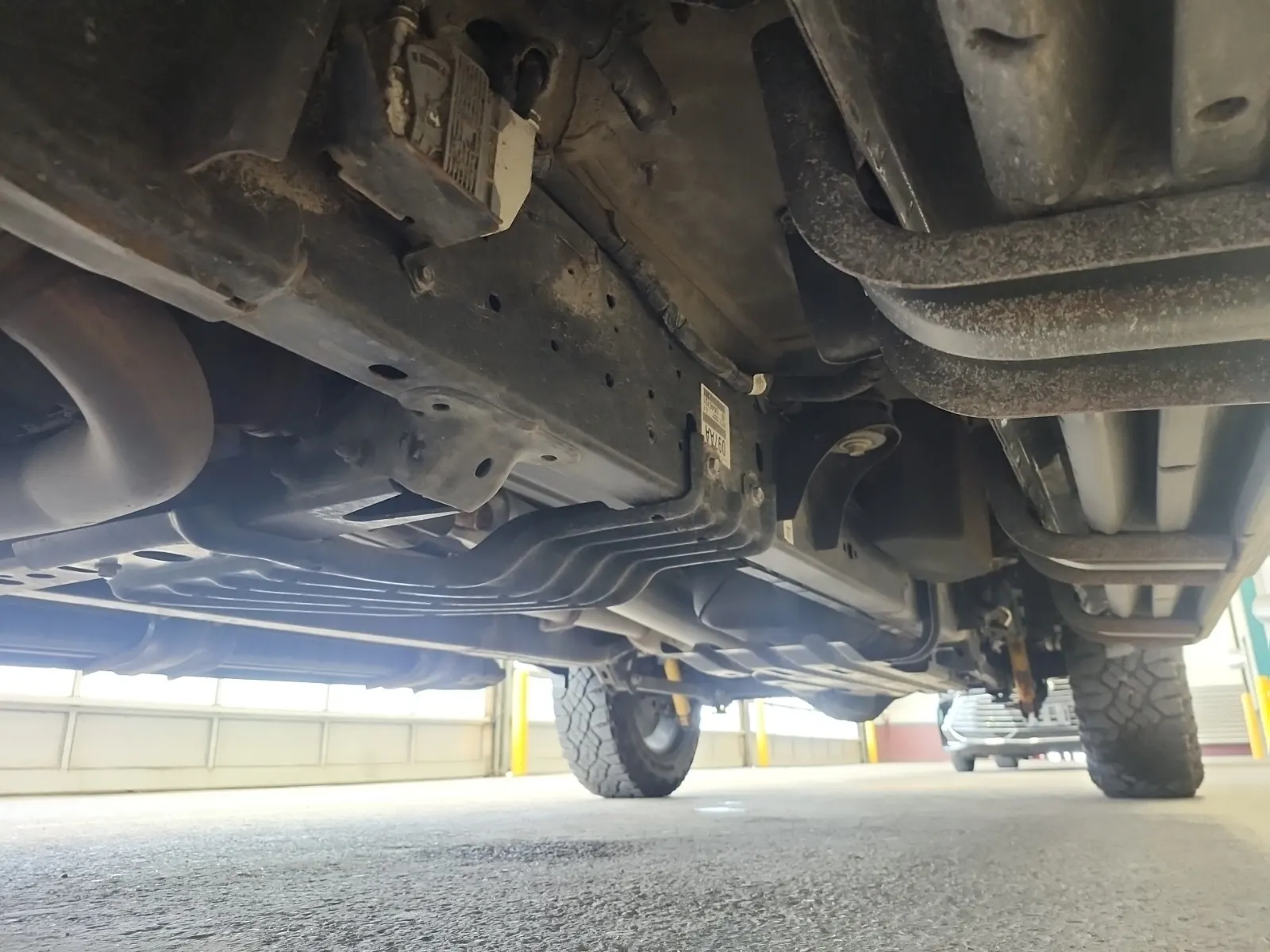Undercarriage - Driver Photo