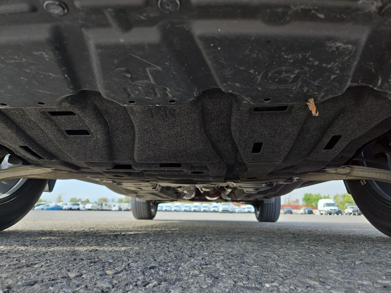 Undercarriage - Front Photo
