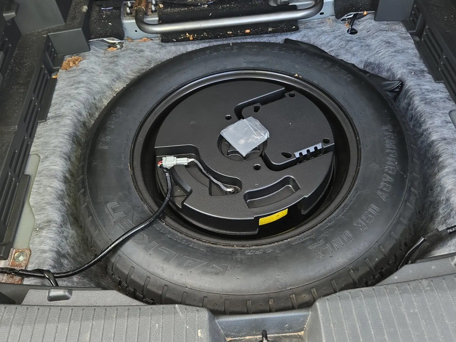 Spare Tire & Wheel Photo