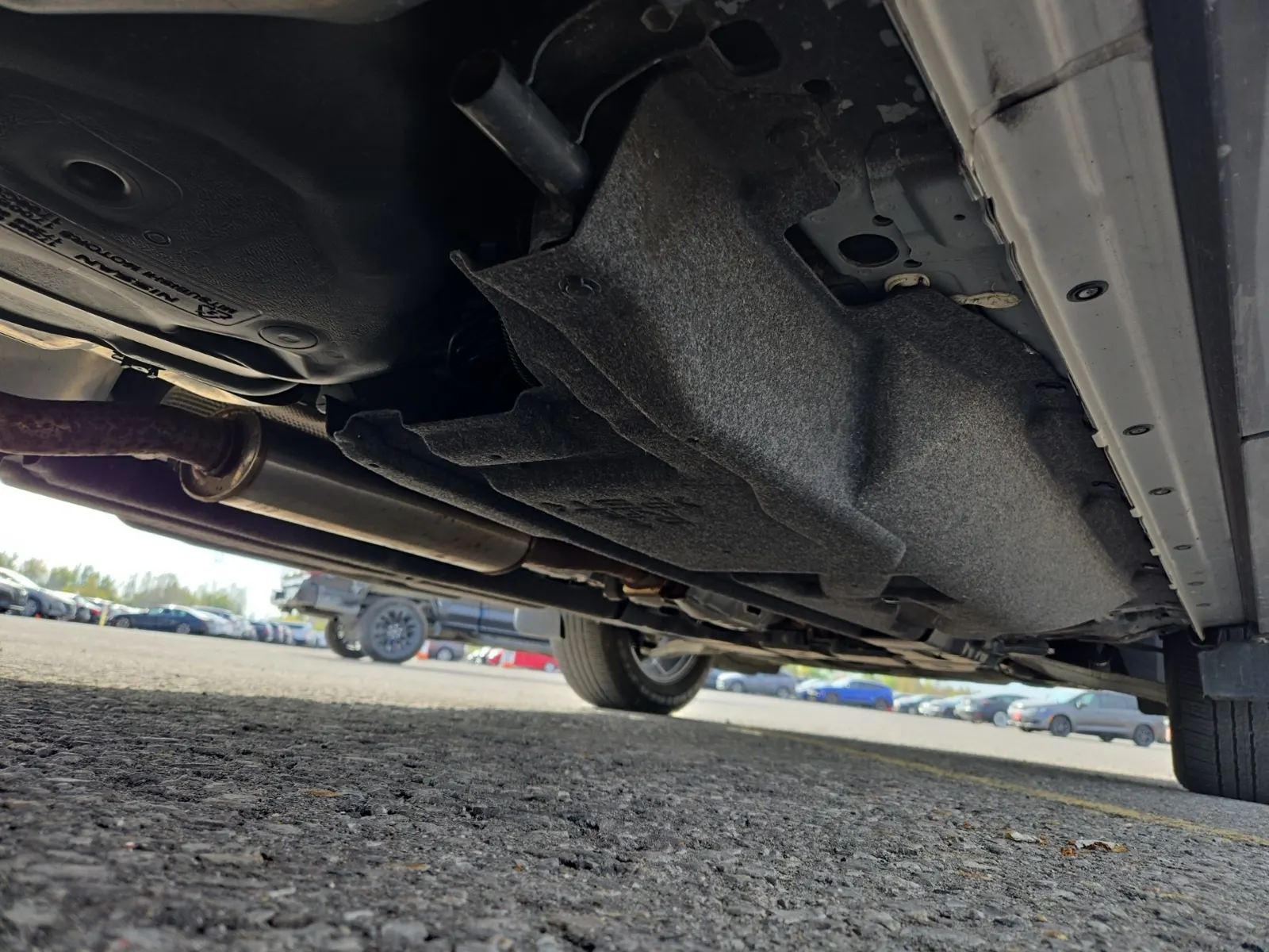 Undercarriage - Passenger Photo