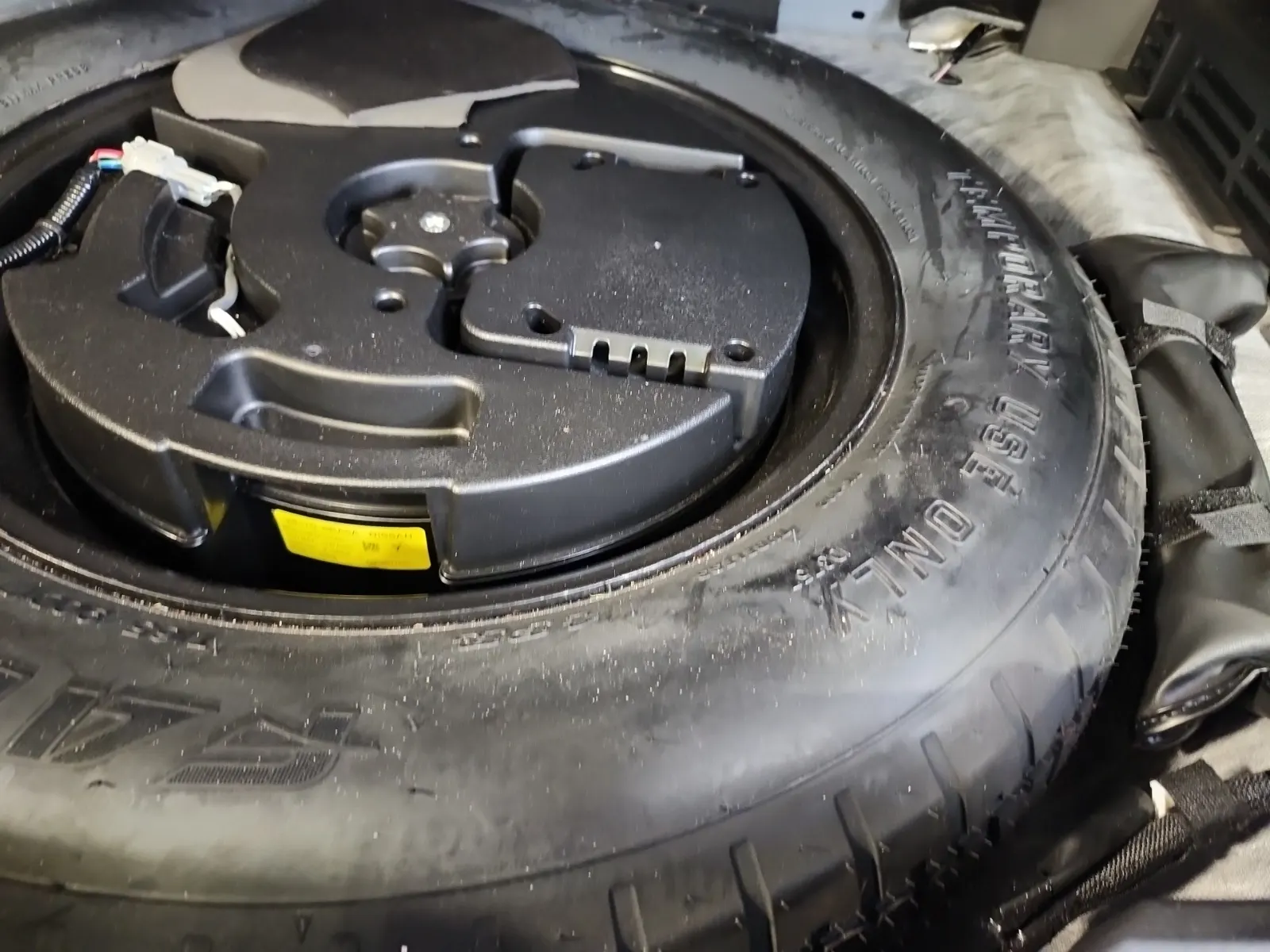 Spare Tire & Wheel Photo