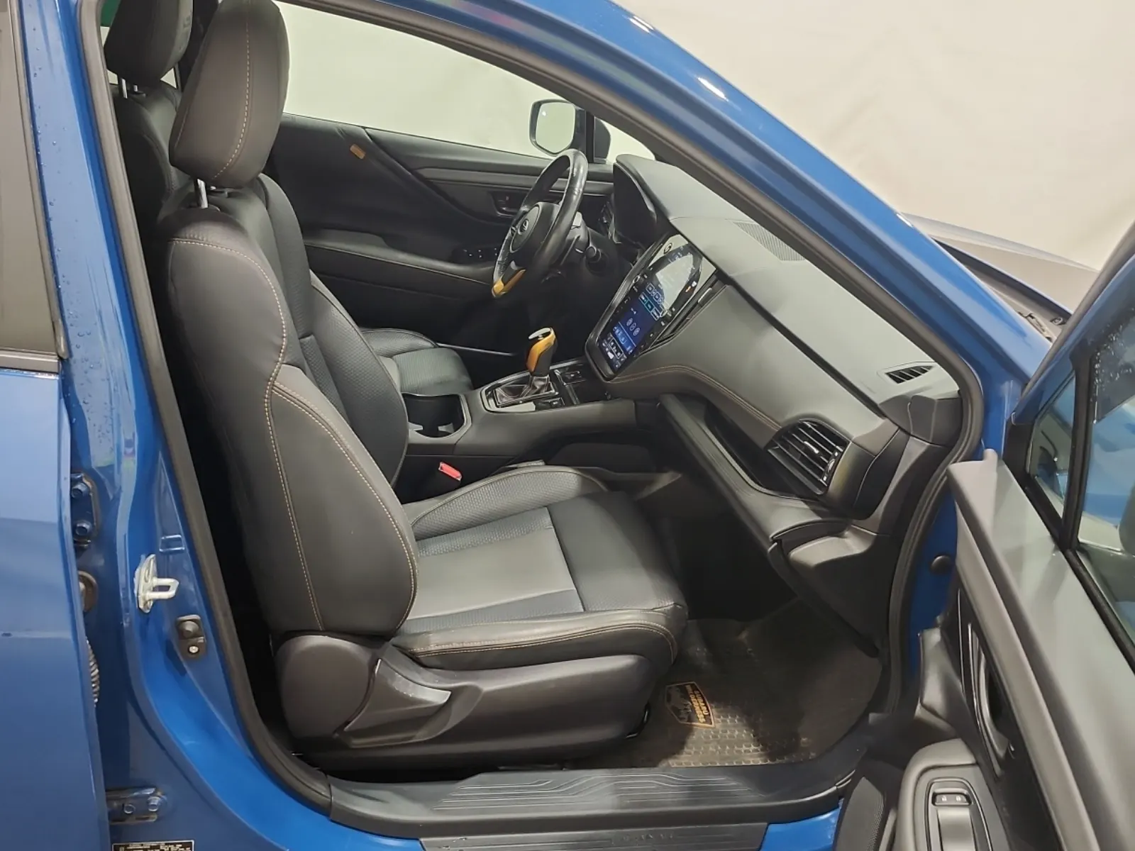 Right Side Interior Photo
