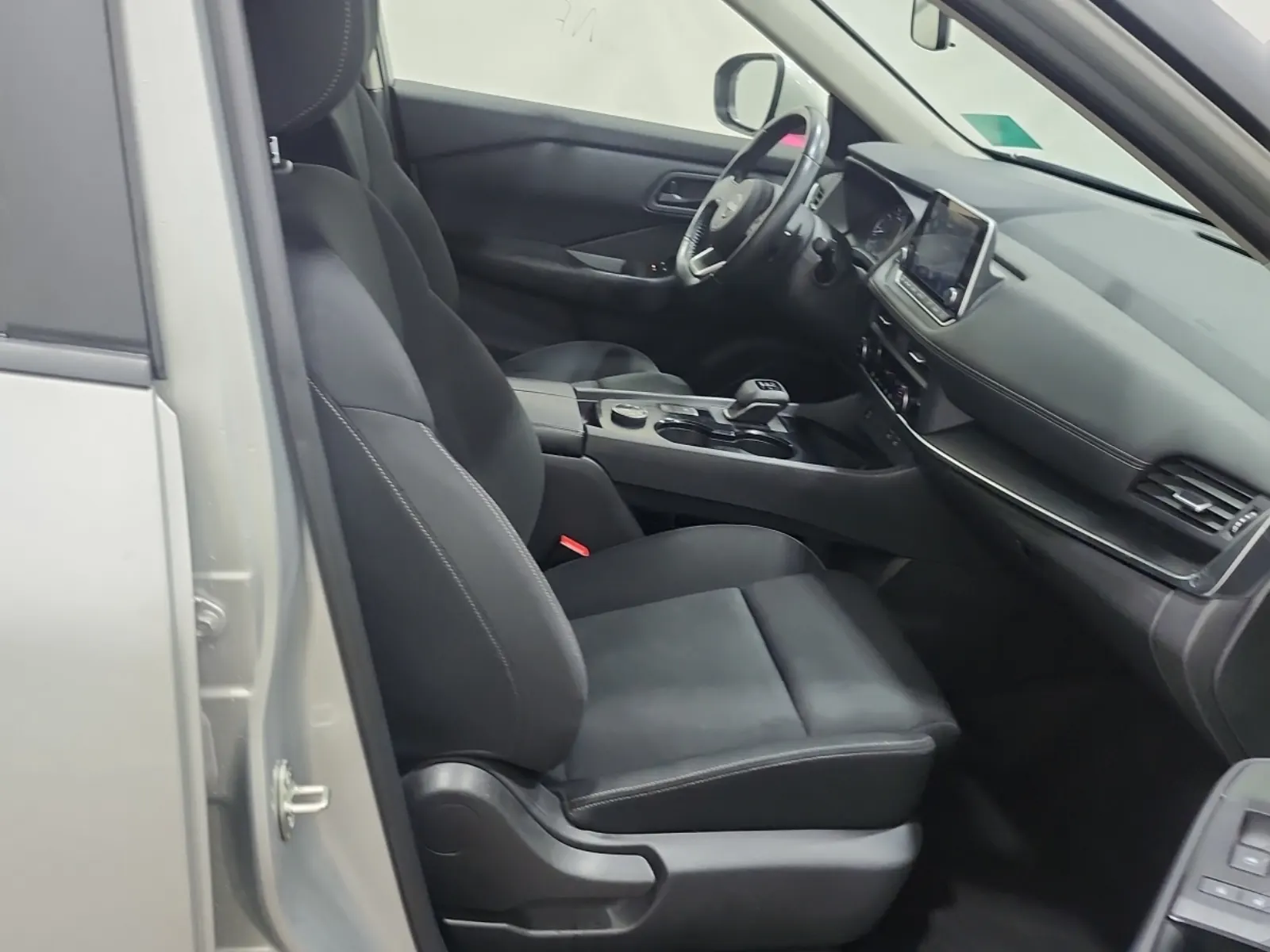 Right Side Interior Photo