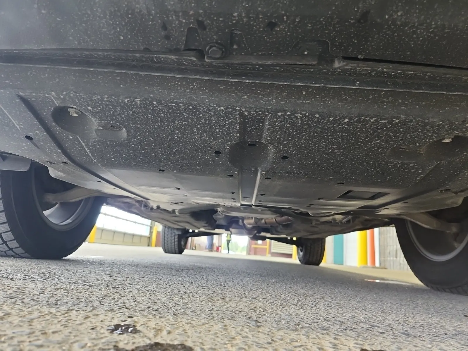 Undercarriage - Front Photo