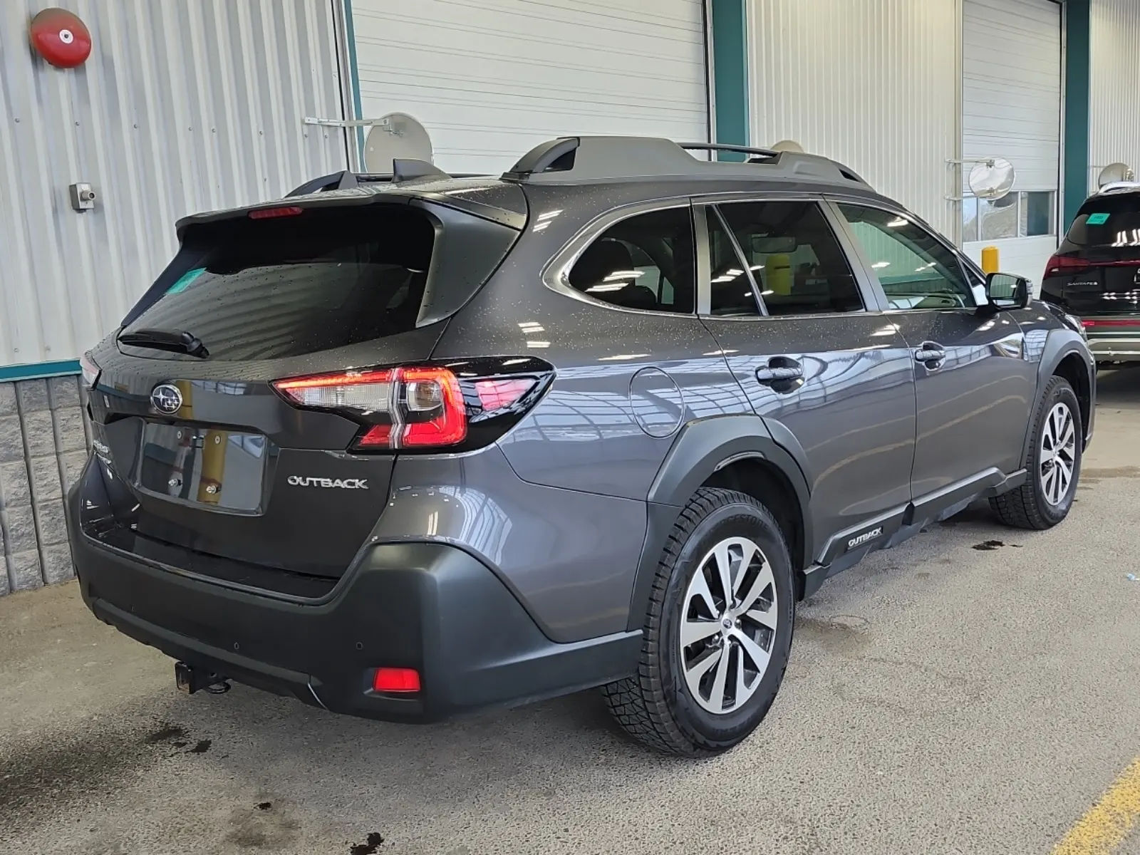 Passenger Rear 3/4 Photo