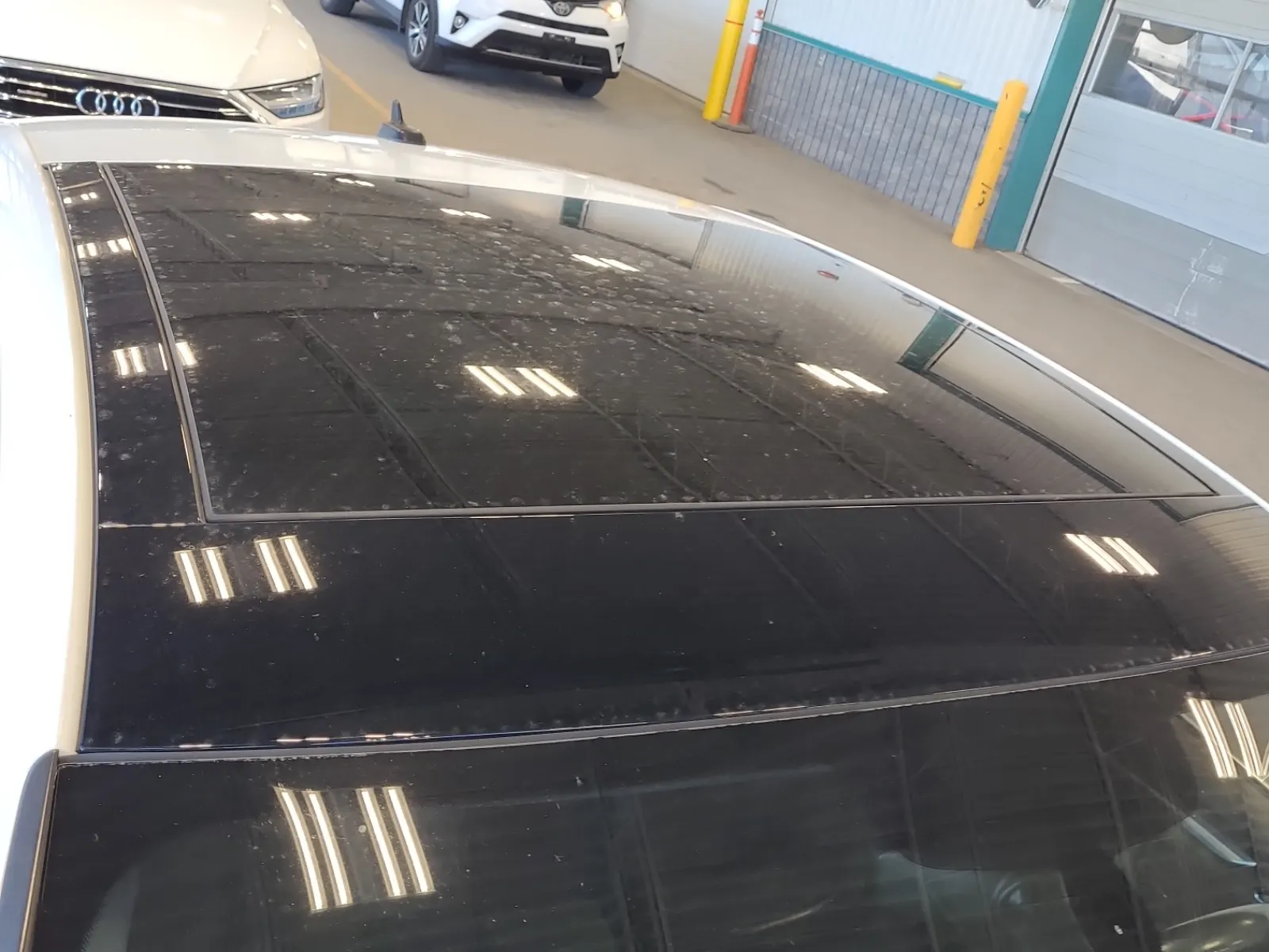 Exterior Roof Photo