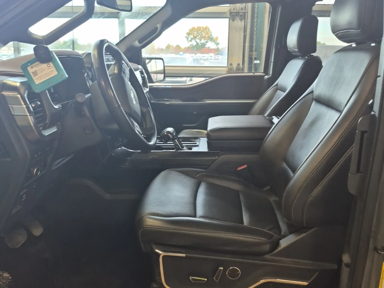 Front Interior Photo