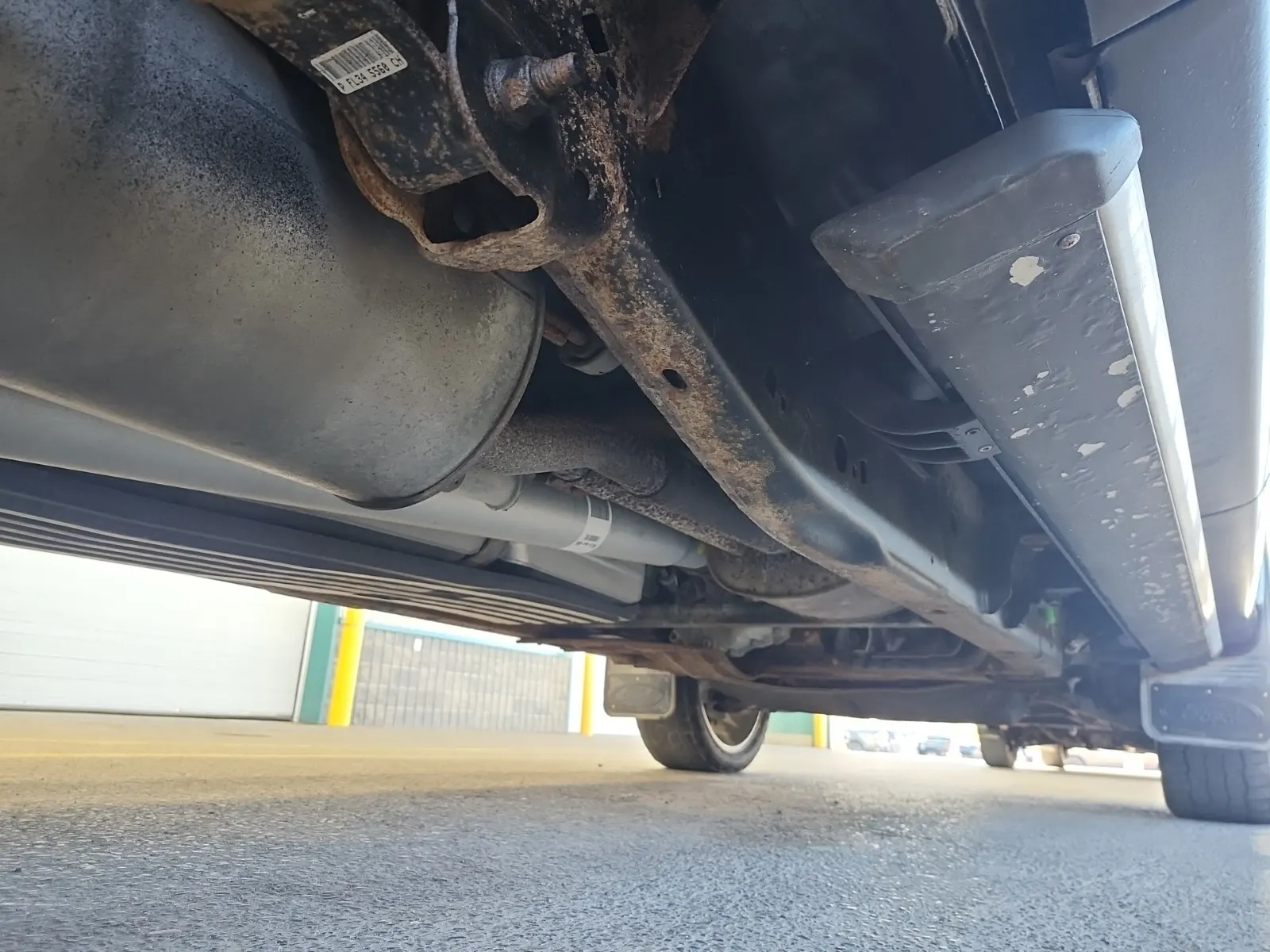 Undercarriage - Passenger Photo