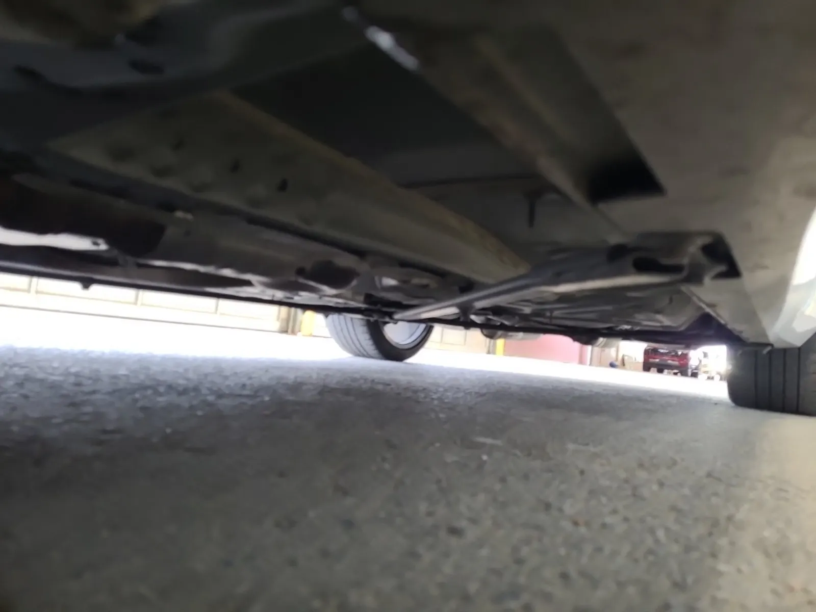 Undercarriage - Driver Photo
