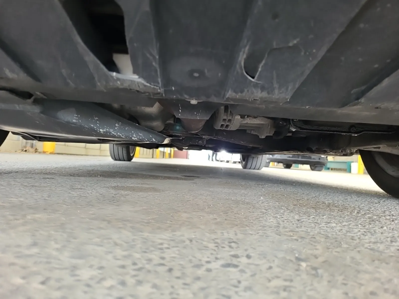 Undercarriage - Front Photo