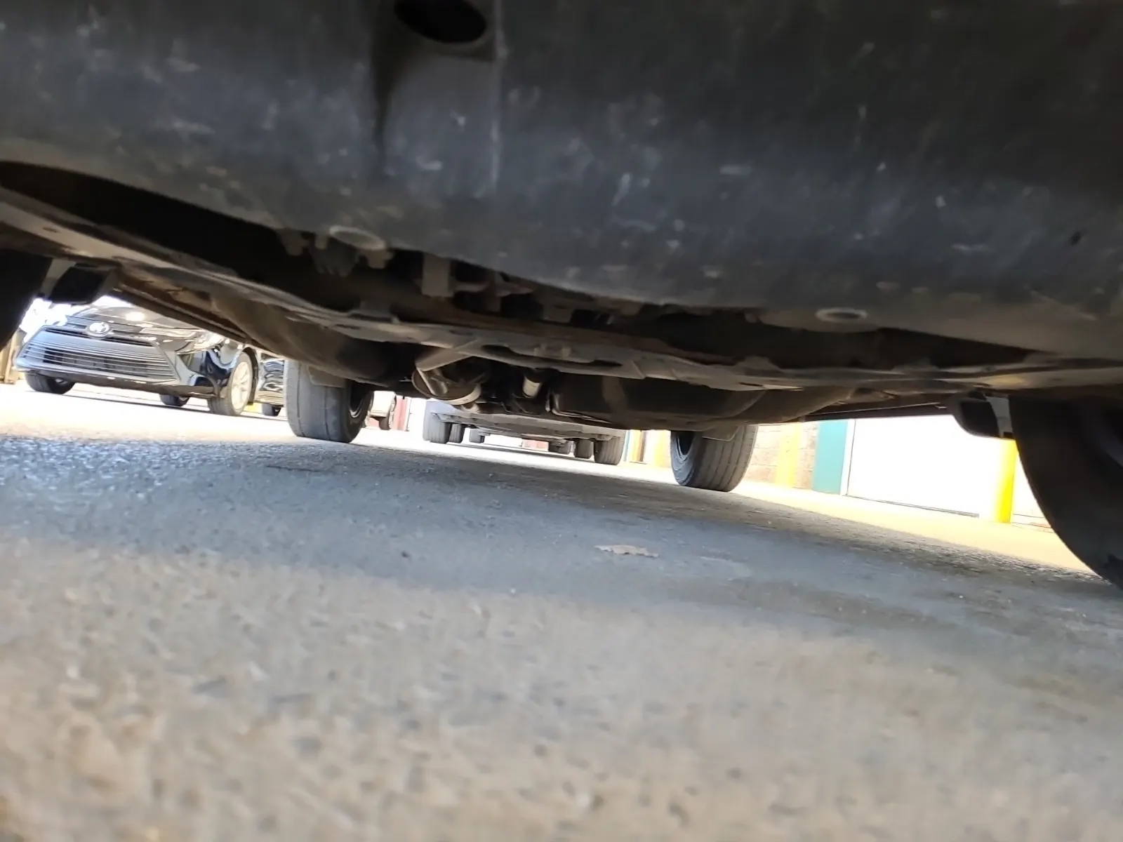 Undercarriage - Front Photo