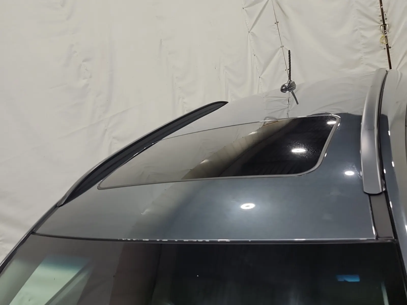 Exterior Roof Photo