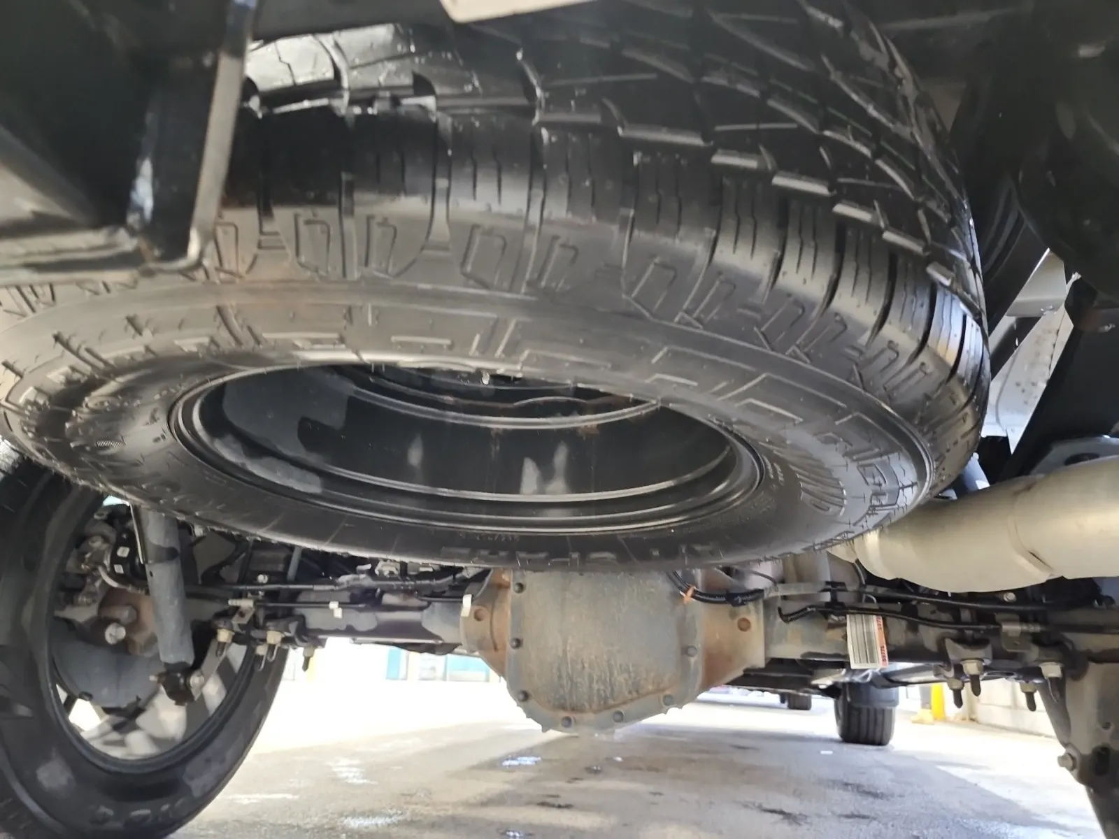 Spare Tire & Wheel Photo