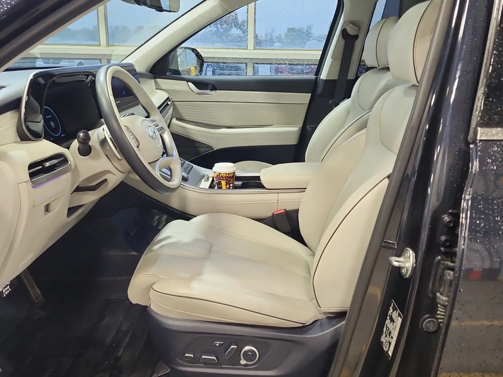 Front Interior Photo