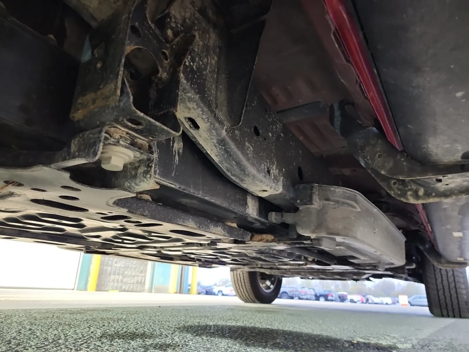Undercarriage - Passenger Photo
