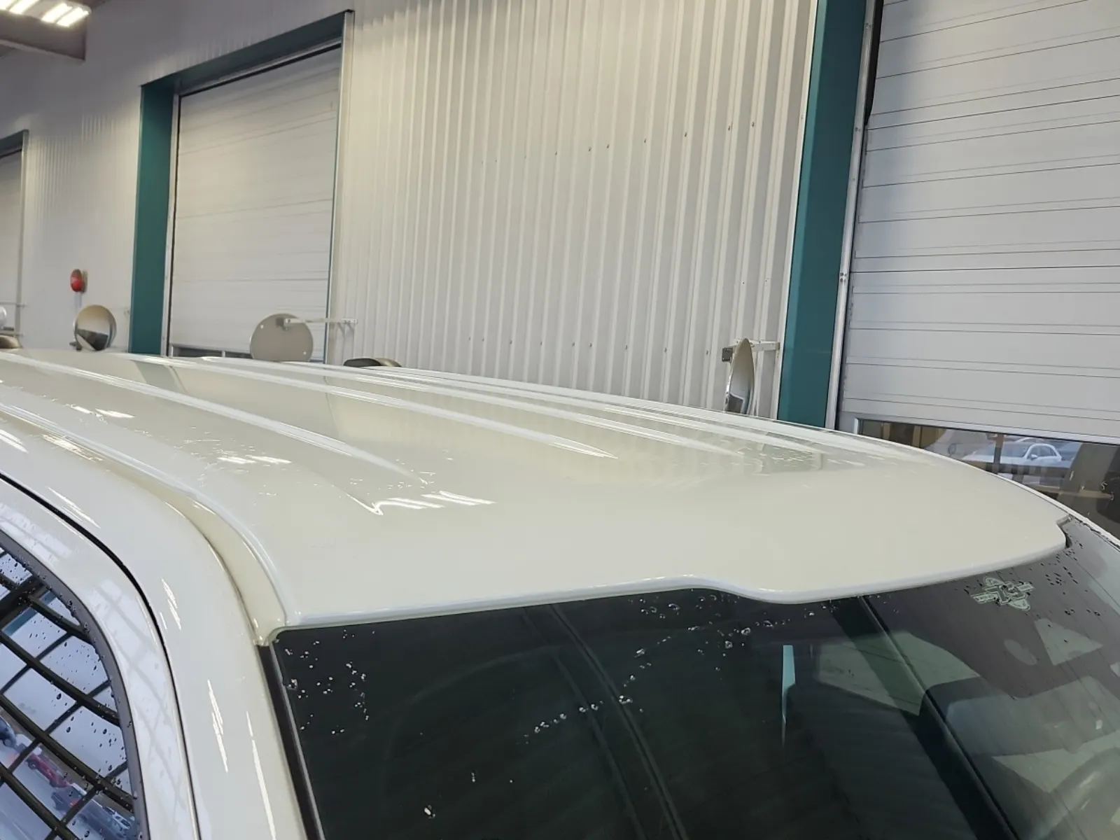 Exterior Roof Photo