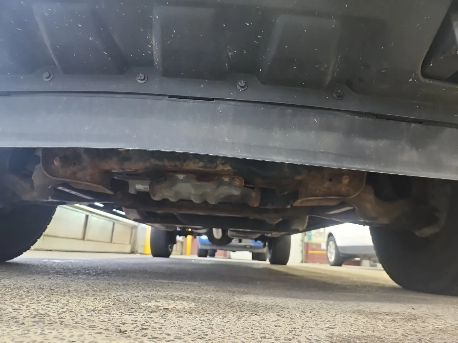 Undercarriage - Front Photo