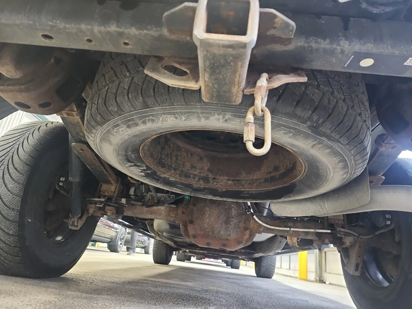 Spare Tire & Wheel Photo