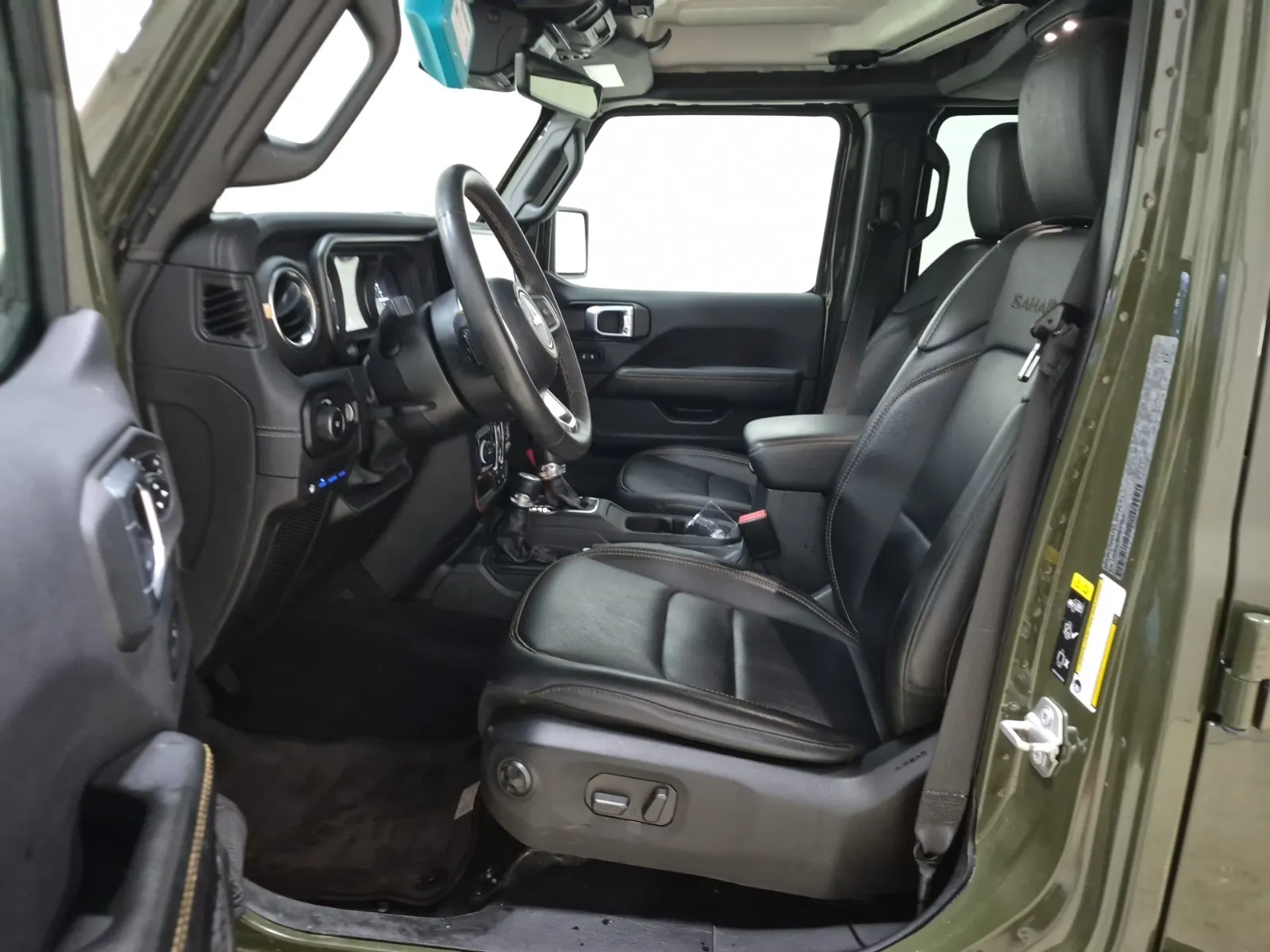 Front Interior Photo
